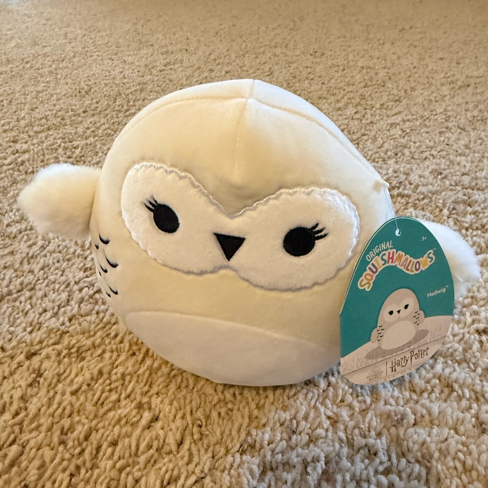 Squishmallows Hedwig Plush